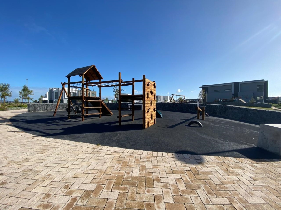 4 Bedroom Property for Sale in Sandown Western Cape